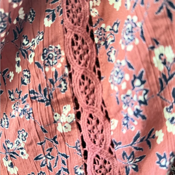 Cute Angie Dress Women’s Small Floral Boho Puff Bell Sleeve Midi Smocked Lace - Picture 4 of 5